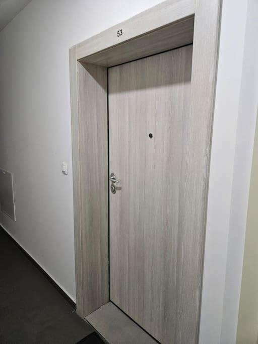 Milo Apartment Üsküp Dış mekan fotoğraf