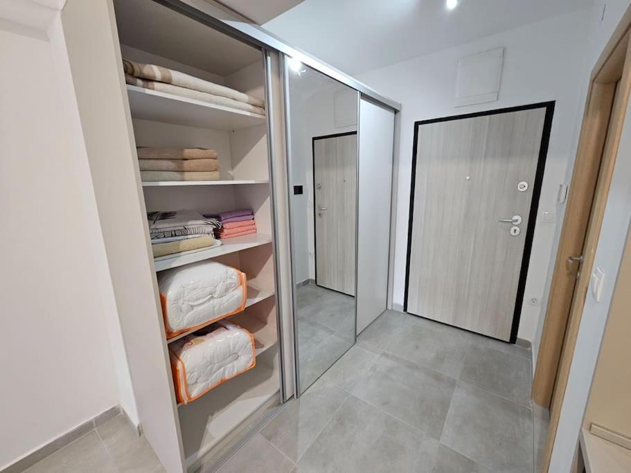 Milo Apartment Üsküp Dış mekan fotoğraf